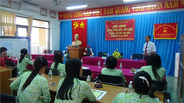 dẫn chuong trinh.JPG